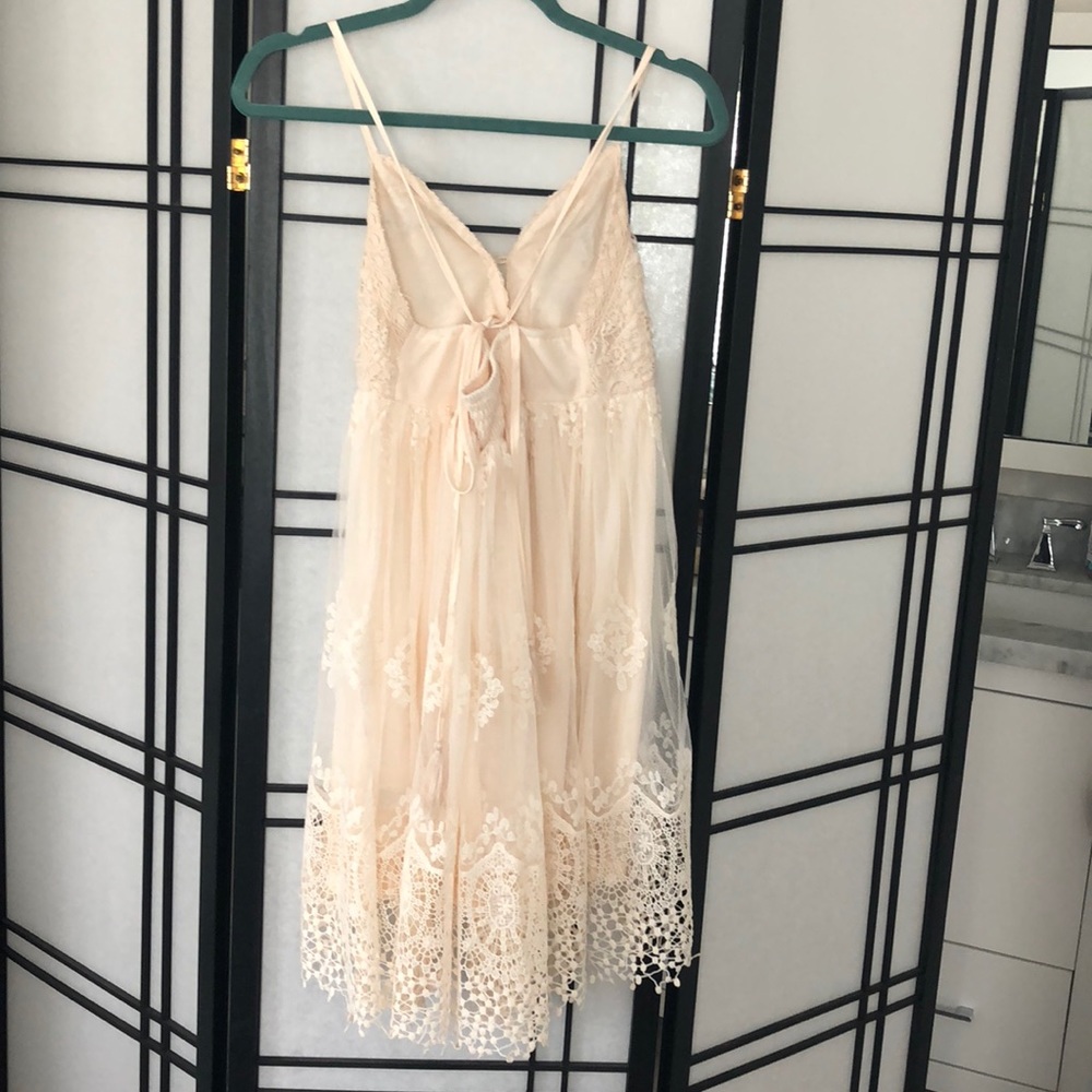 Dress - Picture 2 of 2